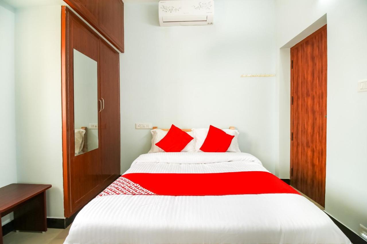 Oyo 71549 Shri Sai Apartments Mettuppalaiyam  Ngoại thất bức ảnh