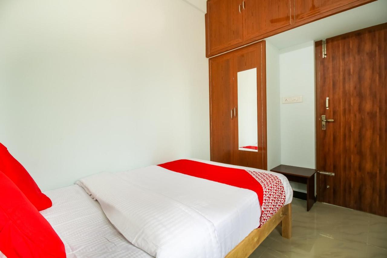 Oyo 71549 Shri Sai Apartments Mettuppalaiyam  Ngoại thất bức ảnh